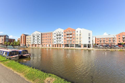 For Students Only - The Towpath in Chester Apartment in Chester