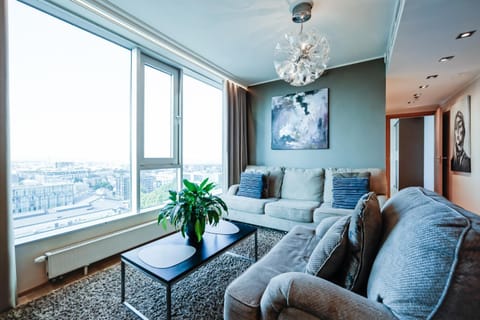 View (from property/room), View (from property/room), Living room, City view, City view
