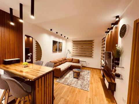 TV and multimedia, Living room, Photo of the whole room, Seating area