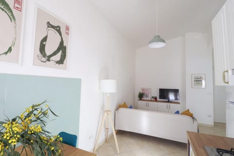 Salt Whisper - Trilocale centrale inondato di luce Apartment in La Caletta