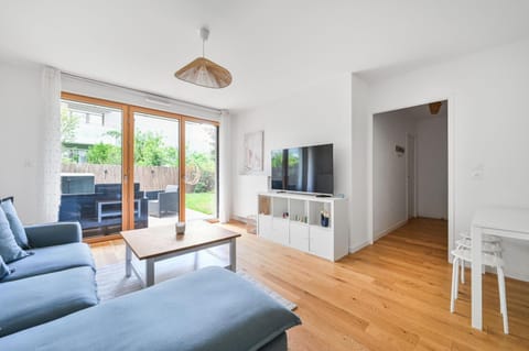Le Lumina - 6 pers - Proche Orly - Jardin Apartment in Île-de-France