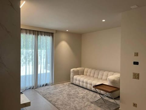 Appartamento con giardino a due passi da TASIS Apartment in Lugano