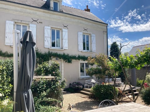 Property building, Patio