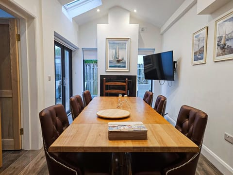 Bayview Holiday Home No 39 by Trident Holiday Homes House in County Waterford