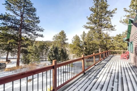 Skipper's Cabin Cabin in Bailey