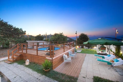 Swimming pool, Sunset, sunbed