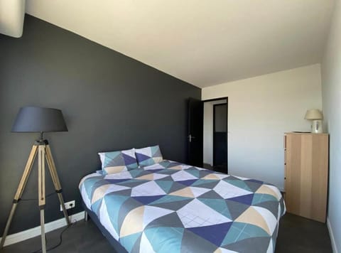 Vue sur les toits de Tours Apartment in Tours