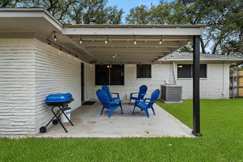 Peaceful Abode in Convenient Baytown Location House in Baytown