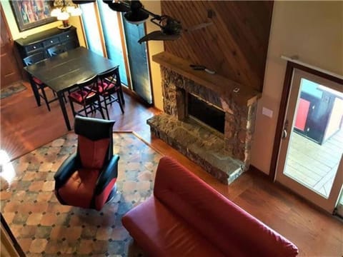 Deck House- Bachelor/Bachelorette Parties Welcome! House in Village Four Seasons