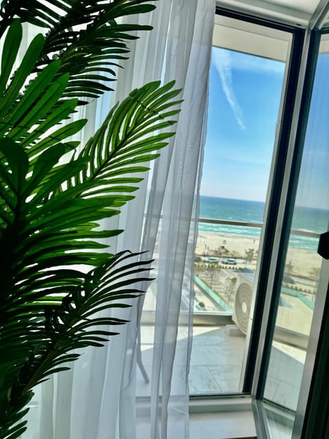 Day, Natural landscape, View (from property/room), Balcony/Terrace, Sea view