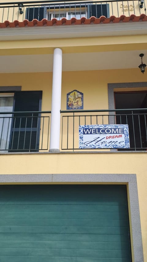 Property building, Property logo or sign