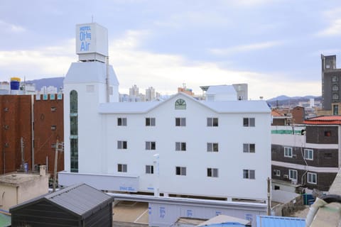 Property building, Facade/entrance