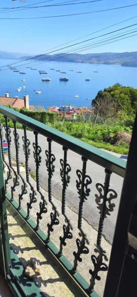 Casa baja a la playa House in O Morrazo