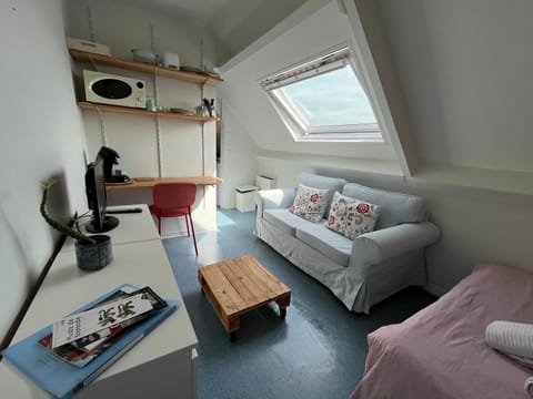 Studio Cosy avec Parking Privé Apartment in Caen