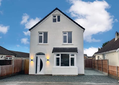 Clarendon House - Hot Tub Villa in Skegness