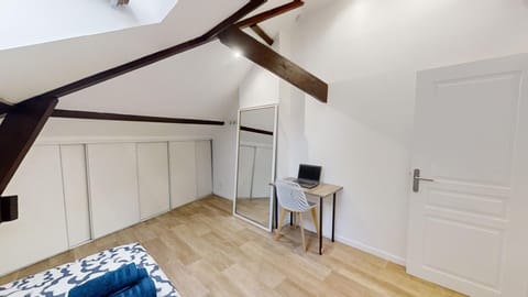 Bed, Photo of the whole room, Bedroom, wardrobe