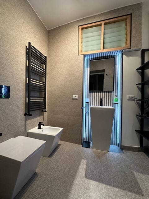 In the shadow of the Colosseum Apartment in Rome