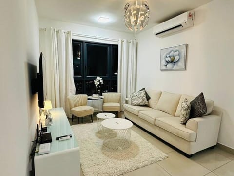 TV and multimedia, Living room, Seating area, air conditioner