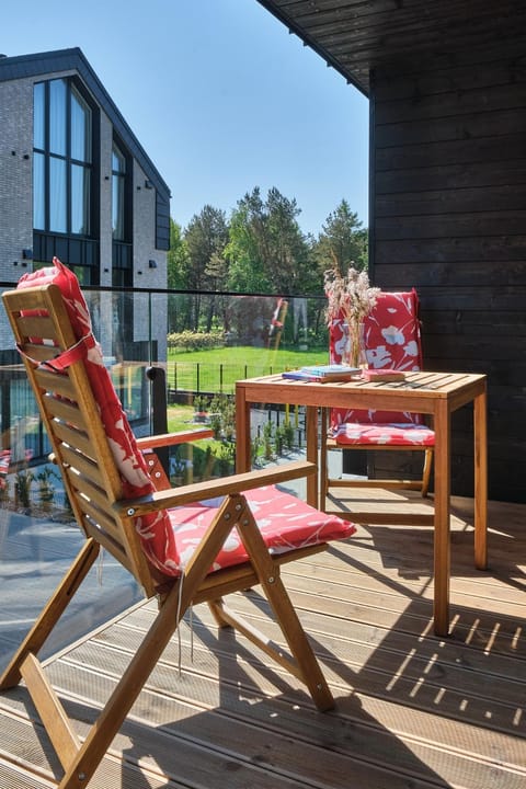 Balcony/Terrace, Dining area, sunbed