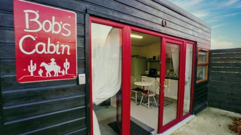 Bob’s Cabin Cabin in County Galway