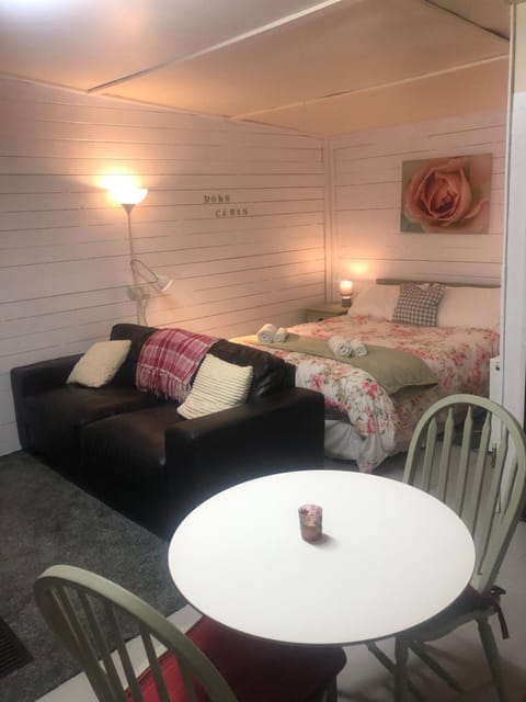 Bob’s Cabin Cabin in County Galway