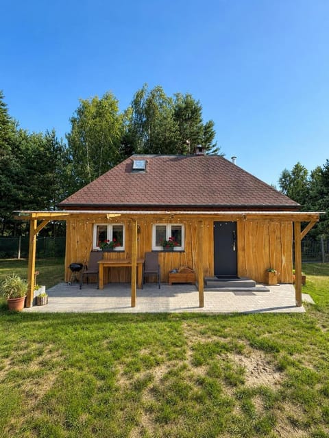 Property building, Spring, Day, Garden, Garden view