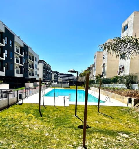 Teatinos Premium nuevo con piscina Apartment in Malaga