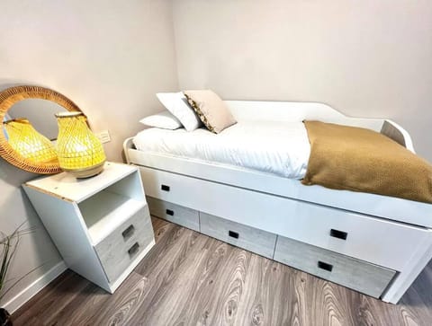 Teatinos Premium nuevo con piscina Apartment in Malaga