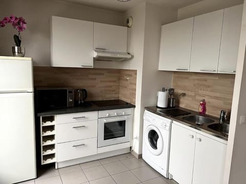 Appartemet Choisy proche tramway Apartment in Île-de-France