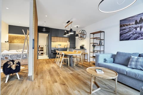 Kitchen or kitchenette, Living room, Seating area