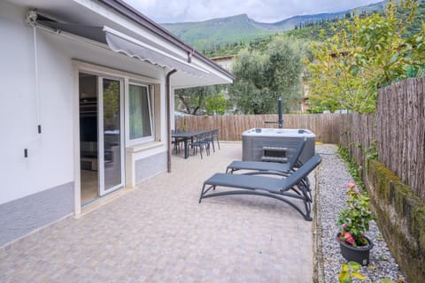 Natural landscape, Garden, Balcony/Terrace, Mountain view, sunbed