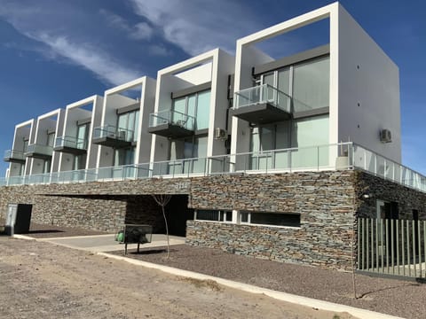 Property building, Day