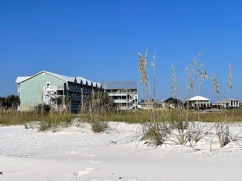 Jubilee Landing 107 House in Ono Island