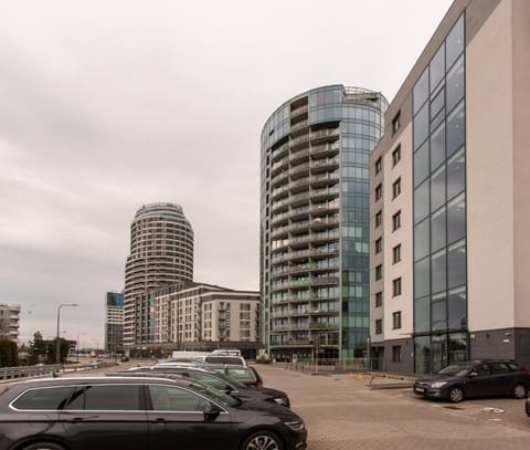Day, Location, Parking