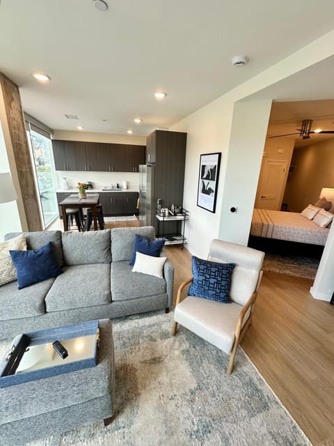 Kitchen or kitchenette, Living room, Photo of the whole room, Seating area, Dining area, Bedroom