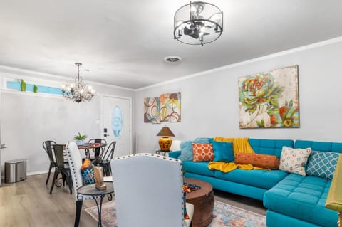 Salt Block - Santa Fe Suite 5 Bed and Breakfast in Bandera