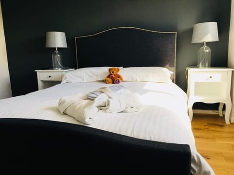 Cambridge Villa Bed and Breakfast in Warwick