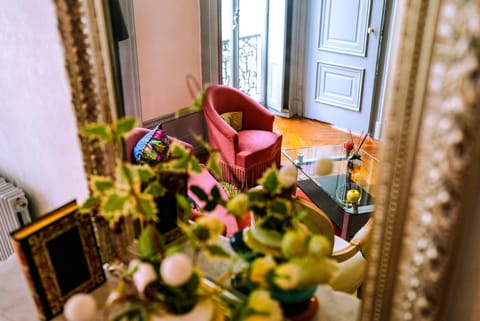 Le St Amour Élégant 2 chambres *Wifi/Super Centre* Apartment in Besançon