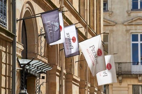 Facade/entrance, Property logo or sign