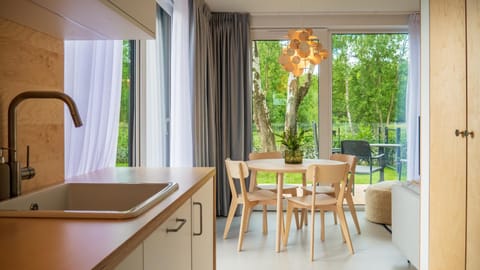 Garden, View (from property/room), Balcony/Terrace, Kitchen or kitchenette, Dining area