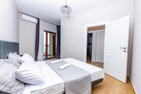 Balcony/Terrace, Bedroom