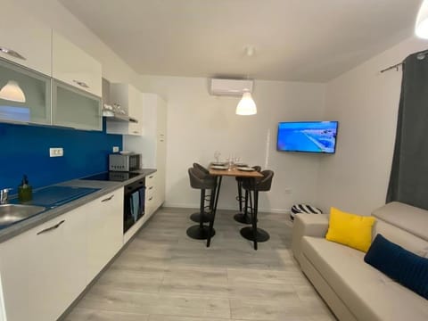 Holiday house Brane Apartment in Biograd na Moru