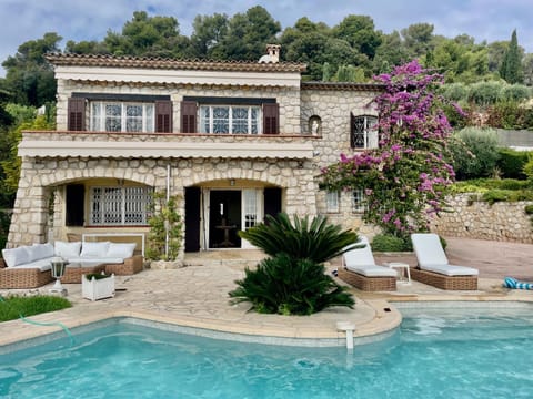 Sea View Villa in the French Riviera Villa in Saint Paul de Vence