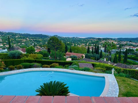 Sea View Villa in the French Riviera Villa in Saint Paul de Vence