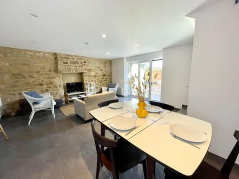 Ti Nevez House in Arzon