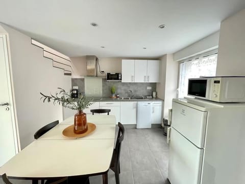 Ti Nevez House in Arzon