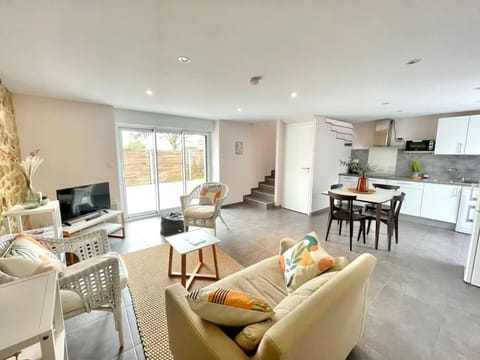 Ti Nevez House in Arzon