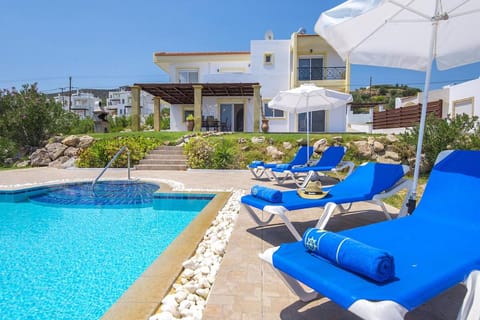 Facade/entrance, Swimming pool, Swimming pool