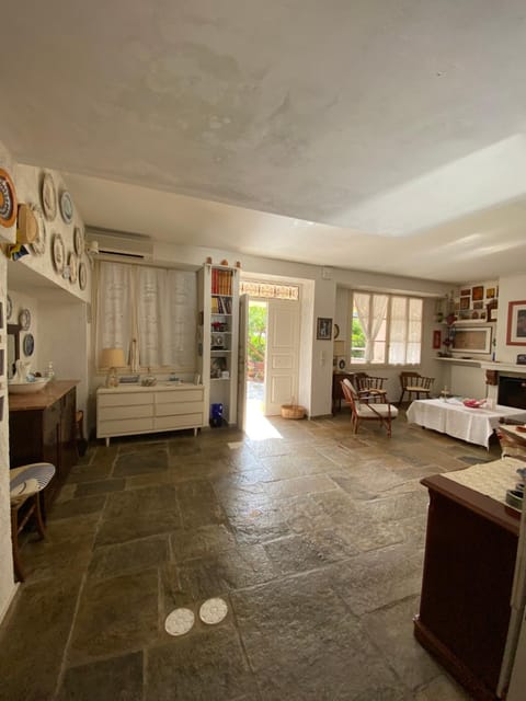 Villa V Villa in Euboea