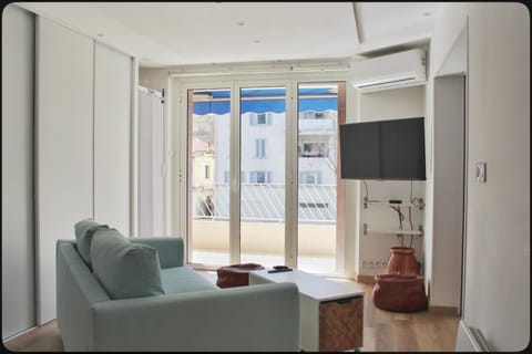 Spacious cocoon in Six-Fours-les-Plages Apartment in Six-Fours-les-Plages